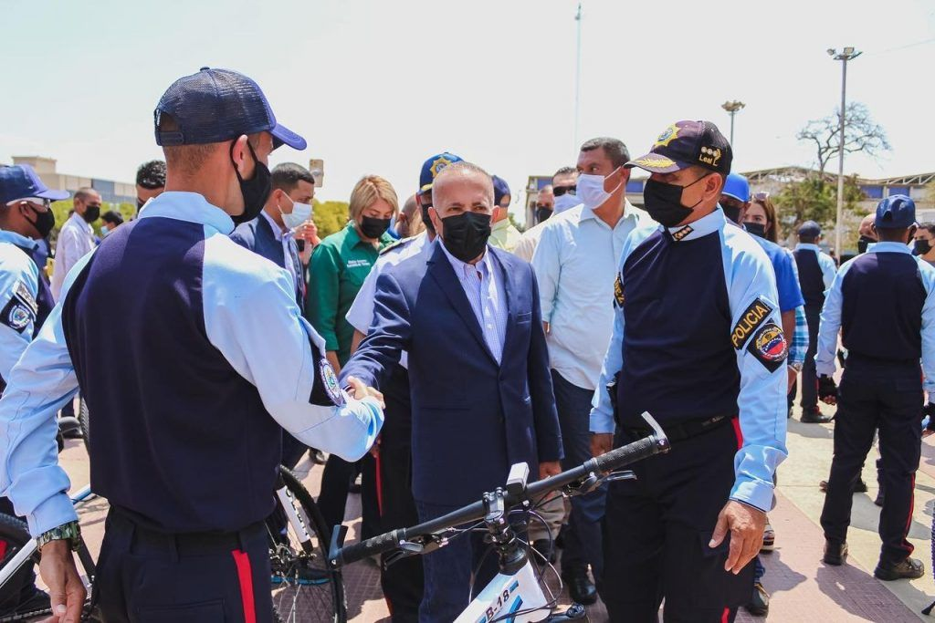 Gobernador activa Brigada Ciclística de la PR en Casco Histórico de Maracaibo