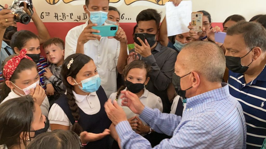 Manuel Rosales: "En el Sur del Lago se siente el cambio"