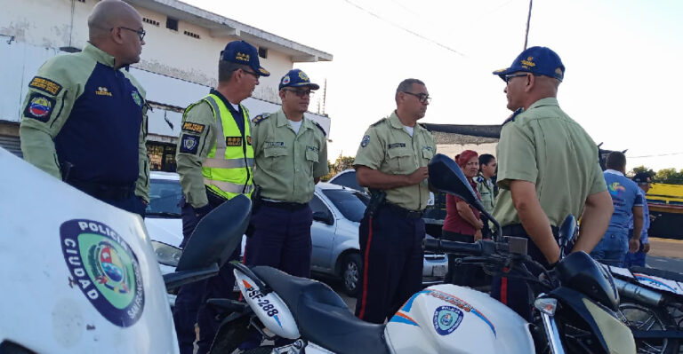 Polisur detiene ciudadano por Violencia de Género en la Urbanización El Soler