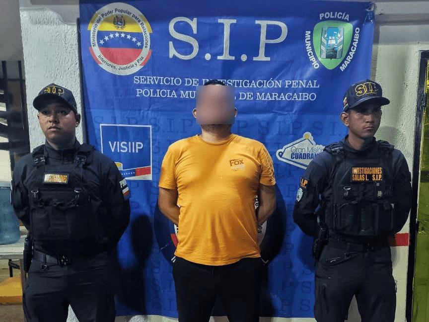 ¡Éxodo por el río Catatumbo! Tras los enfrentamientos entre el ELN y las, la población civil está atemorizada