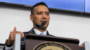 Ministro de Defensa de Colombia negó existencia del "Cartel de los Soles"