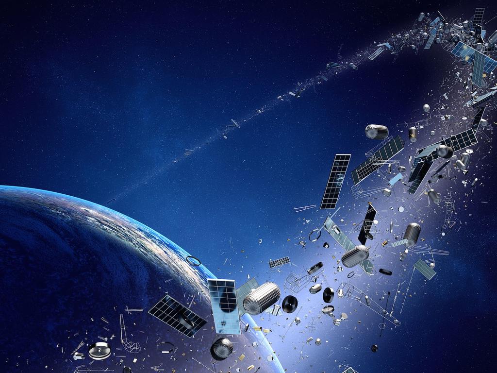 Por qué la basura espacial puede cambiar la vida en la Tierra