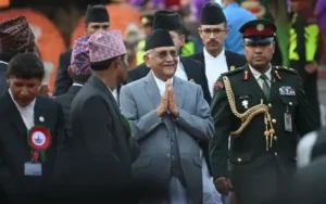 Primer ministro de Nepal renuncia en medio de protestas contra el gobierno y la corrupción