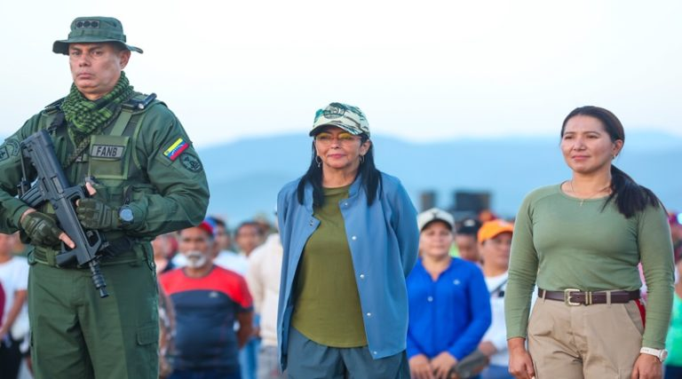 ¡Plan Independencia 200! Delcy Rodríguez a Guyana y Trinidad y Tobago: "No se les ocurra prestarse para los planes de agredir a nuestro país"