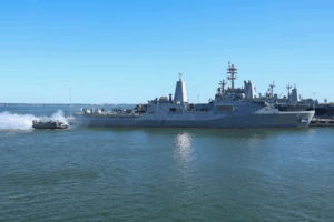 Trump dice que EEUU atacó un barco "con drogas" que zarpó desde Venezuela