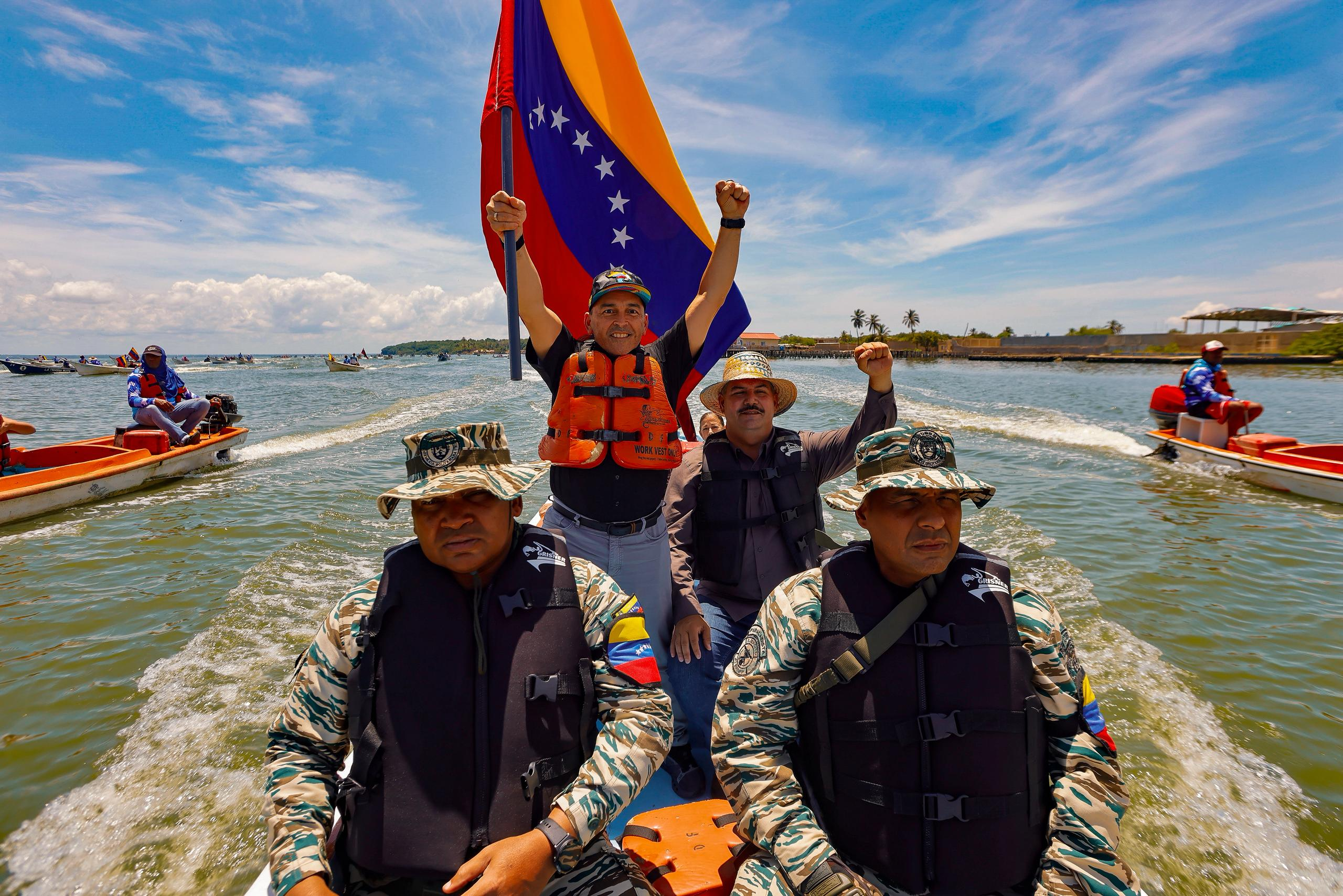 Pueblo pescador del Zulia elevó su voz junto al gobernador Caldera y la Fanb en defensa de la soberanía