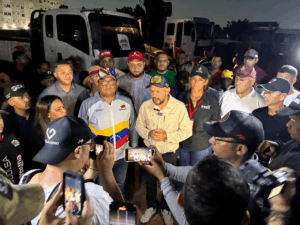 Alcalde Héctor Soto anuncia reubicación de familias afectadas tras explosión del galpón de fuegos artificiales Gallo Verde