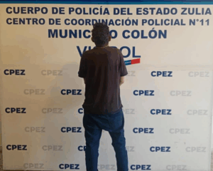Cpbez lo arrestó por agredir y amenazar de muerte a su progenitora en Colón