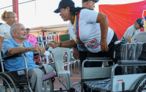 Beneficiarios afirman que jornadas sociales de la Alcaldía de Maracaibo dignifican su calidad de vida