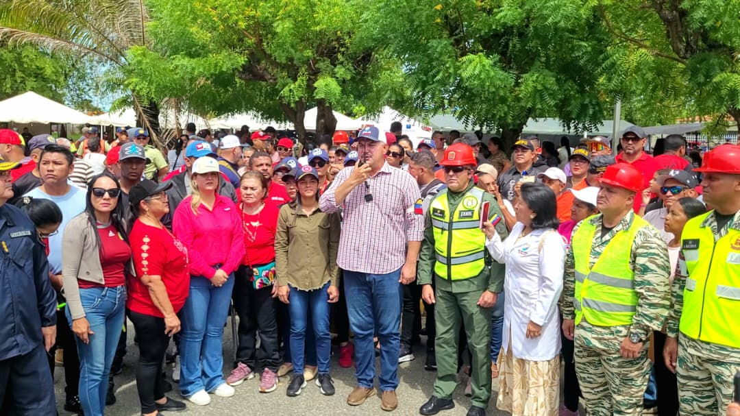 Tras Simulacro de Protección Civil: Gobernador Luis Caldera Anuncia 5.000 Toneladas de Asfalto para Rehabilitar Vialidad en el Municipio Colón