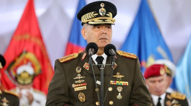 FANB denuncia «falso positivo» con helicóptero para justificar agresión militar de EEUU