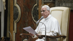 Papa León XIV pide "distribución diferente de la riqueza"