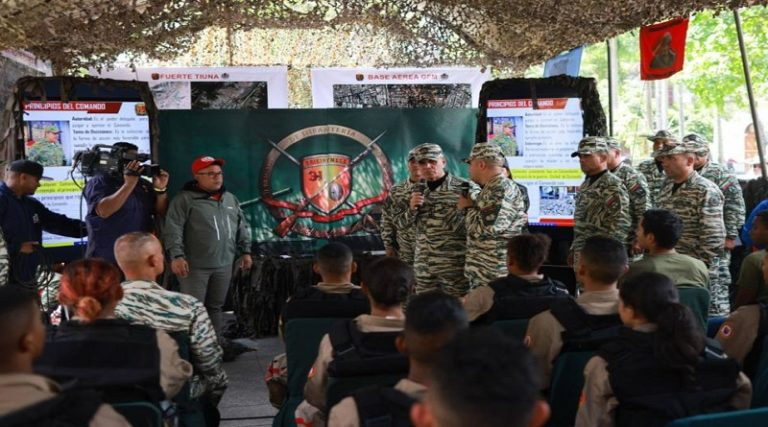 FANB fortalece sistema de comando, control y comunicaciones para la defensa de la patria