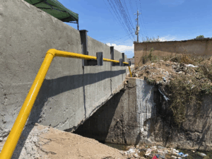 Alcaldía de Maracaibo instaló tubería aérea de gas doméstico para 1500 familias en Venancio Pulgar