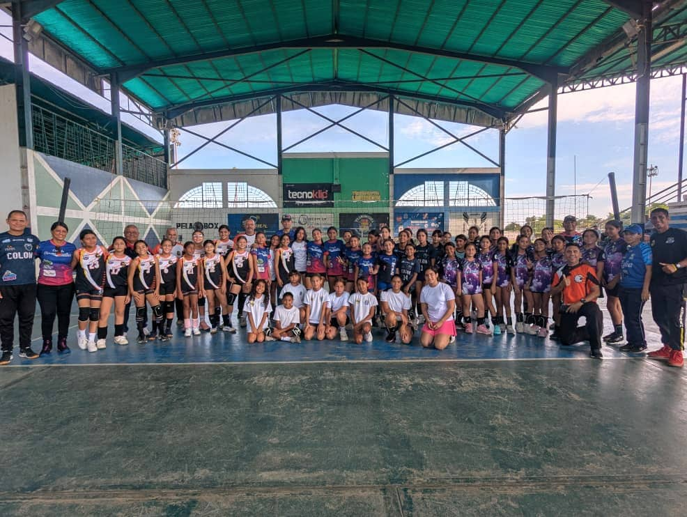 Con éxito se desarrollan eliminatorias municipales de voleibol en categorías U13 y U17