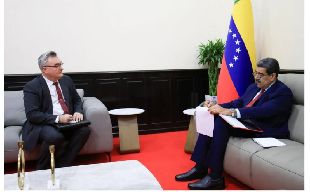 Jefe de Estado firma Ley del Tratado de Asociación Estratégica con Rusia