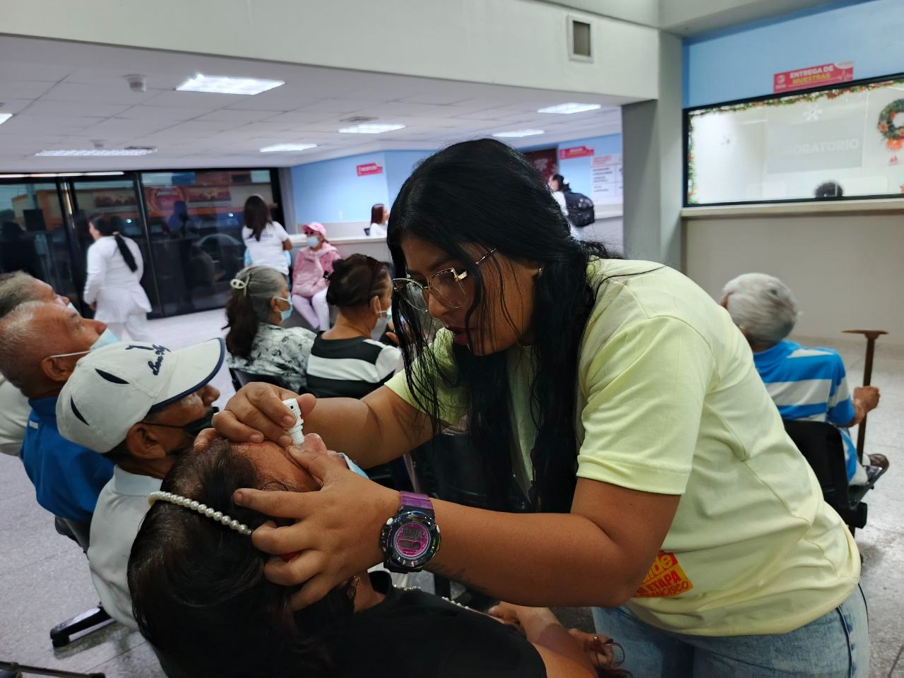 Programa quirúrgico “¡Qué Bien Te Ves, San Francisco!” arriba a las 100 intervenciones de cataratas