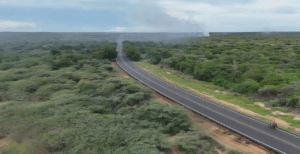 Gobernador Caldera entrega recuperados 6.2 km de vialidad del tramo Paila Negra-La Tigra