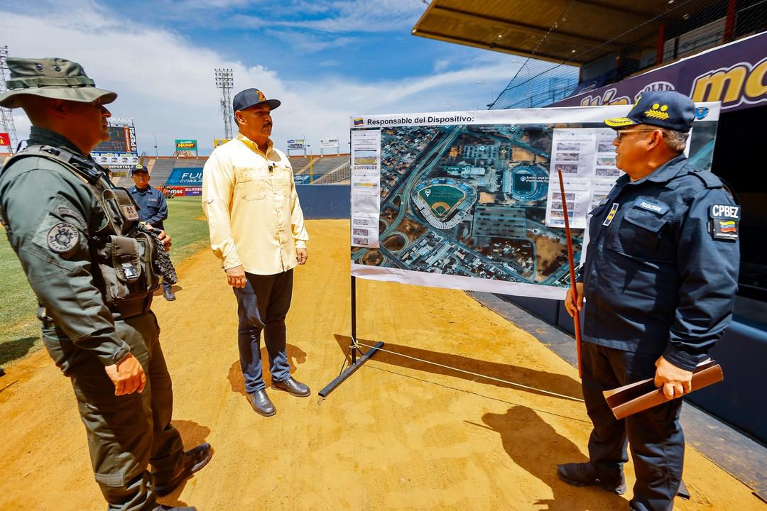 Gobernador Luis Caldera entregó espacios recuperados en el Estadio Luis Aparicio “El Grande”