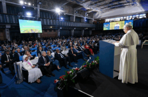 Papa León XIV llama a acción global contra el hambre