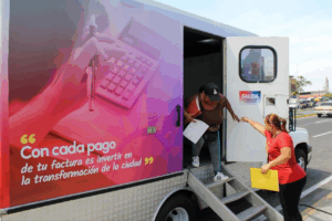 Alcaldía de Maracaibo inició jornada de registro y cobro de tributos en el Callejón de los Pobres