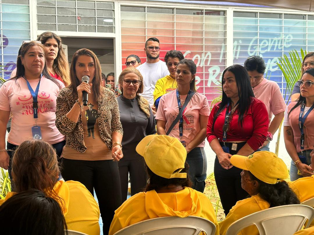 Mujeres del Barrido Manual fueron atendidas en jornada de despistaje de cáncer de mama