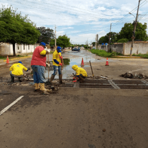 Alcaldía de Maracaibo activó Plan de Limpieza de Drenajes para evitar inundaciones ante recientes lluvias