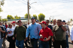 Gobernación y Alcaldía Bolivariana de Maracaibo despliegan plan de asfaltado en San Jacinto