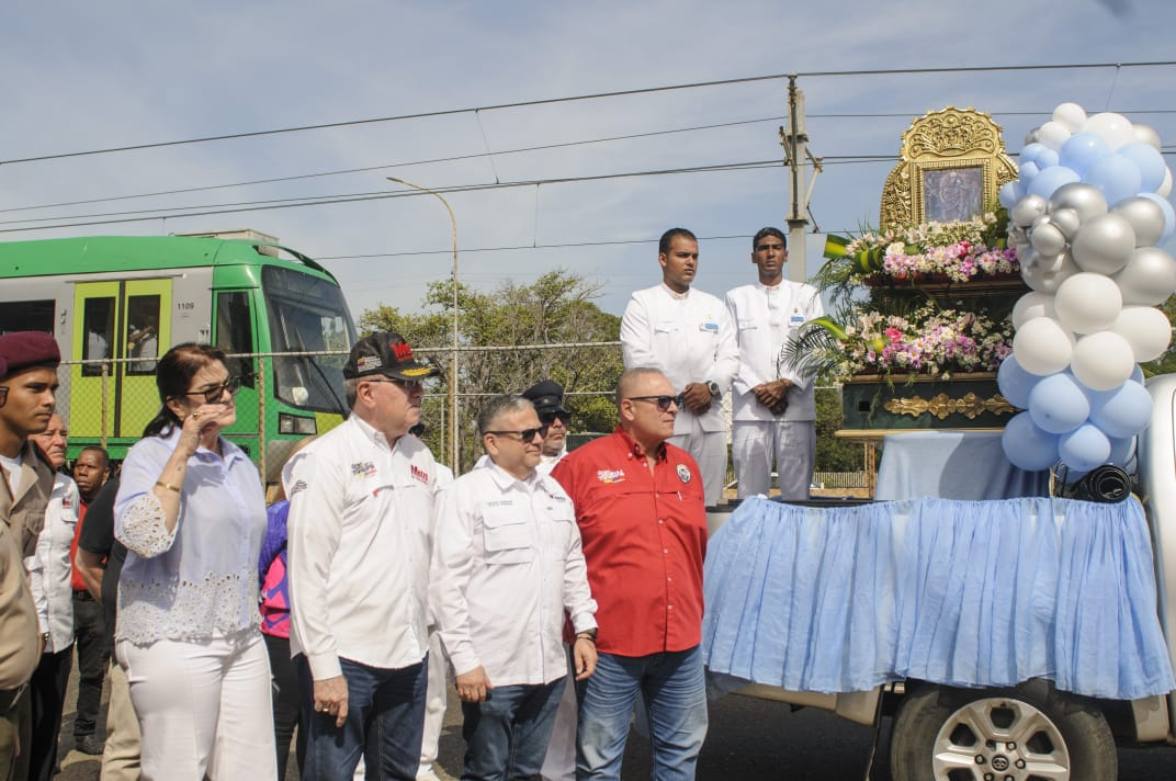 Tradición, fe y devoción en la XVII Metro Procesión