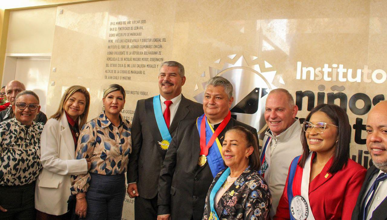 “Un legado educativo-cultural”: alcalde Di Martino en homenaje a los 50 años de Niños Cantores del Zulia
