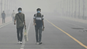 India agobiada por la contaminación: ellos respiran distinto