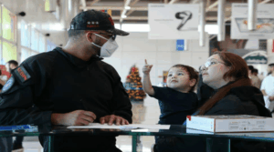 Venezolanos provenientes de Arizona regresan en vuelo 90 de Vuelta a la Patria