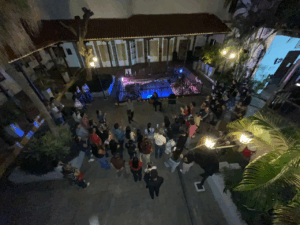 Éxito rotundo: El microteatro "Historias de Amor y Relatos Salvajes" conquista la Casa de la Capitulación