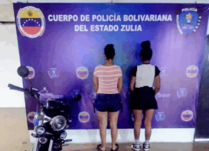 Detenidas dúo femenino por hurto de motocicleta en Caja Seca