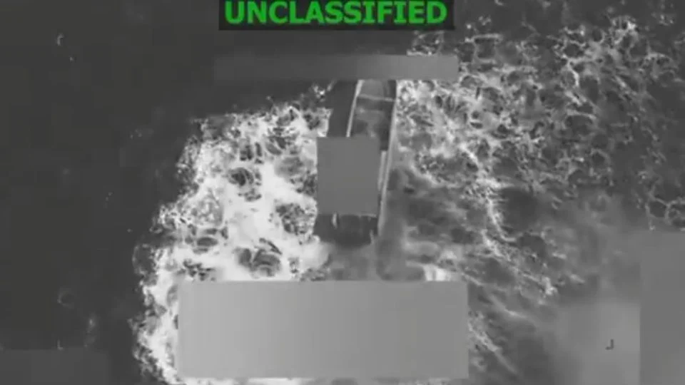 EEUU atacó dos veces la misma lancha en el Caribe para eliminar a sobrevivientes