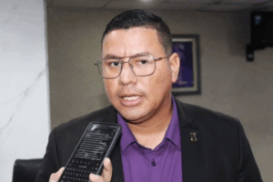 Concejal de UNT Luis Cabrera presentará propuesta para rehabilitar la avenida Socorro