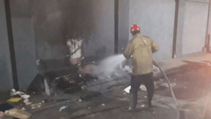 Reforzarán vigilancia tras quema de 150 contenedores en San Cristóbal