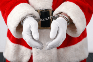 El lado oscuro de la Navidad: historias reales de delitos cometidos bajo la figura de Papá Noel