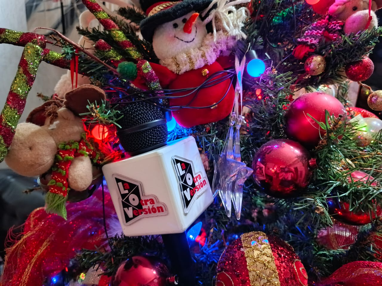 LaOtraVersión.com: Tu fuente de noticias veraz y actualizada te desea una Feliz Navidad