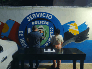 Polisur realiza la captura de dos ciudadanos por presunta prostitución infantil en el Barrio Sierra Maestra