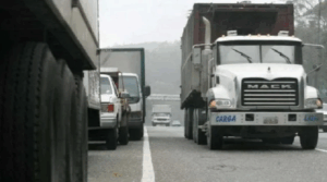 Circulación del transporte de carga pesada será restringida 31-Dic y 1-Ene