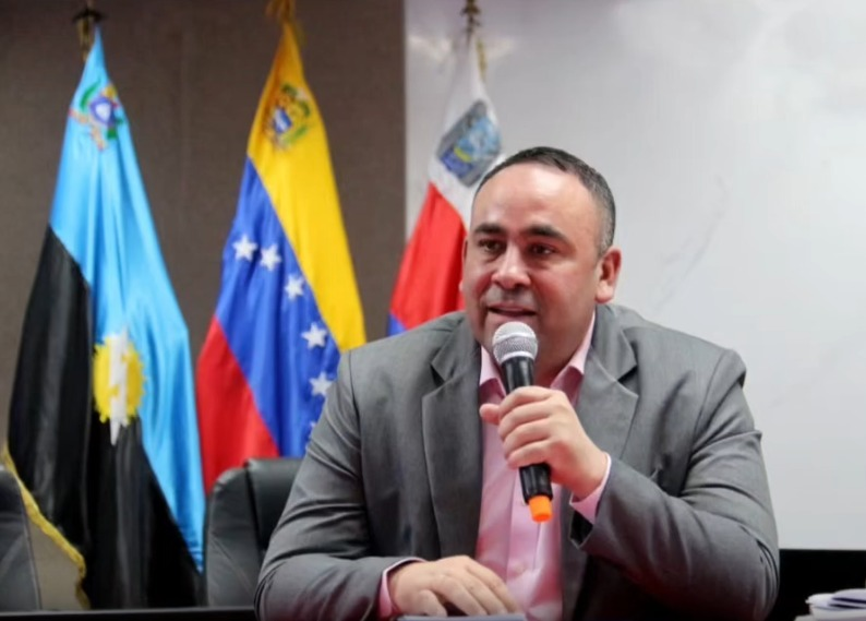 Concejal Juan Urdaneta: Retomar la Planta de Tratamiento Norte en Idelfonso Vásquez es urgente para sanear el Lago y fortalecer los servicios en varios sectores de la ciudad