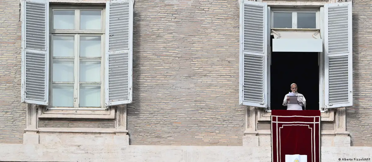 El Papa pide por la paz en su primera misa del año