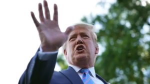 Trump descarta pronta convocatoria a elecciones en Venezuela y advierte "segundo ataque"