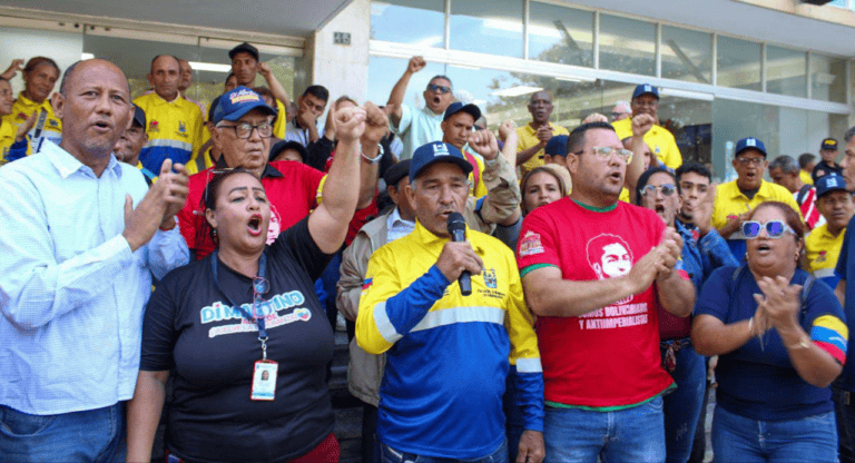 Fuerza sindical de trabajadores de la Alcaldía de Maracaibo exige liberación del presidente Maduro y la primera dama