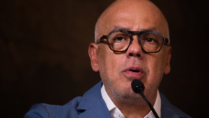 Jorge Rodríguez propone un nuevo “Código Social” para ordenar el marco legal