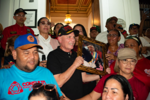 Di Martino: "Estamos alineados al Gobierno nacional para preservar hilo constitucional"