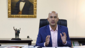 Ministro Héctor Rodríguez: Inicio de clases se mantiene el 12 de Enero