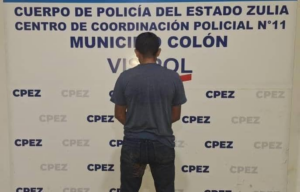 Cpbez apresó a un sujeto por agredir a un menor con una manguera