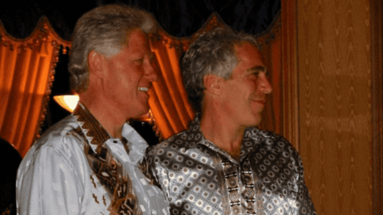 Los Clinton se niegan a testificar en la investigación del Congreso sobre Epstein pese a la amenaza de desacato